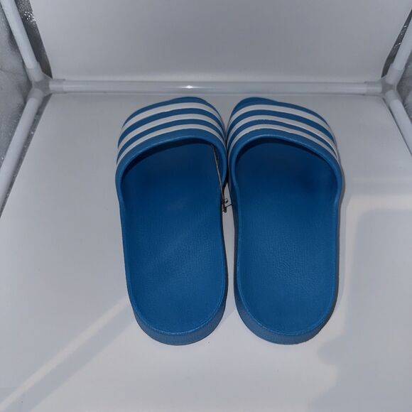 Size 8 Men’s- Adidas Adilette Aqua Slides - Picture 3 of 5